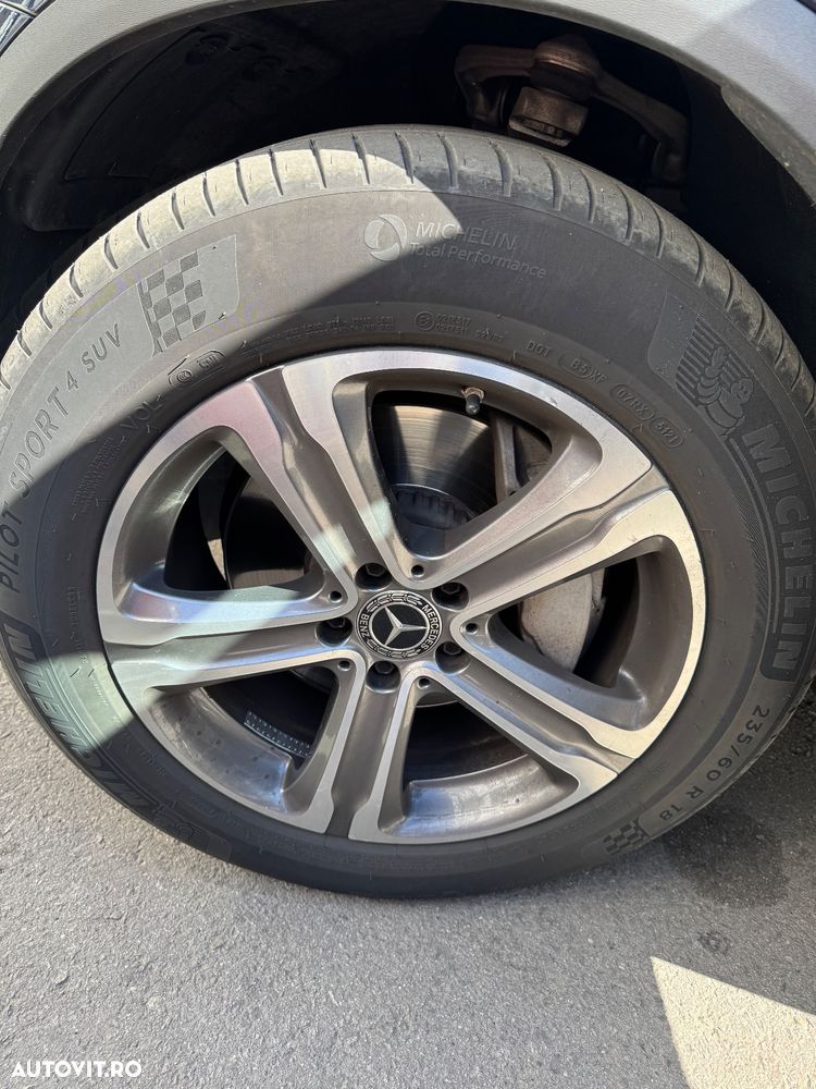 Mercedes-Benz GLC 220 d 4MATIC - 10