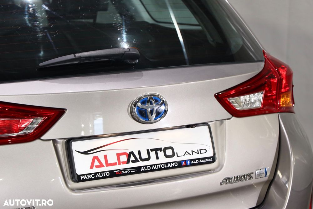 Toyota Auris 1.8 L VVT-i Hybrid Luna - 22