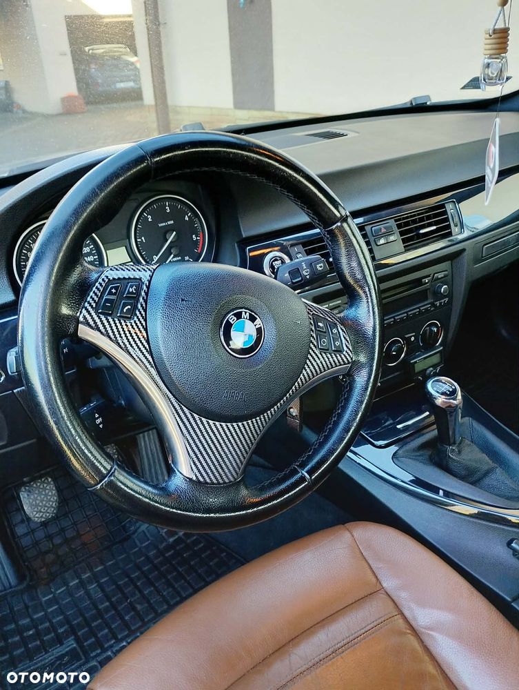 BMW Seria 3 - 27