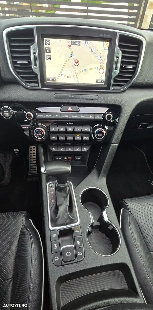Kia Sportage 2,0 CRDI AWD Aut. GT Line - 40