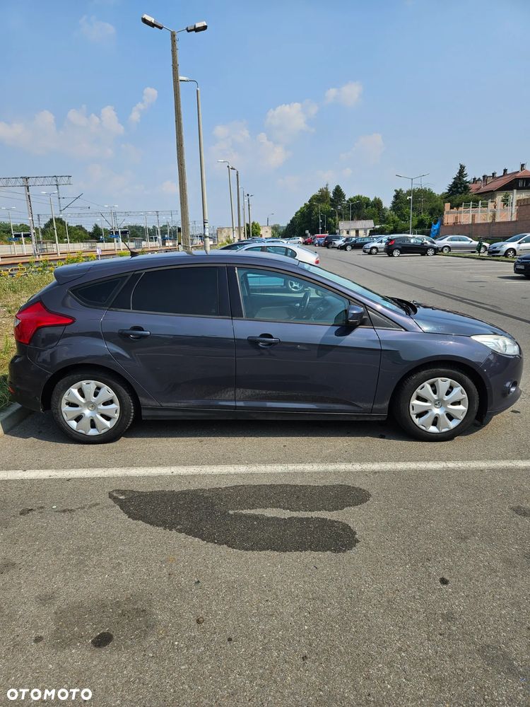 Ford Focus 1.6 Trend - 3