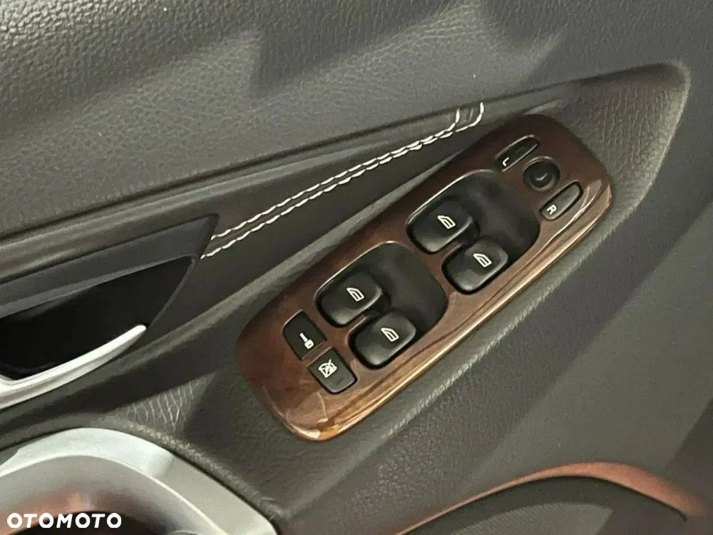 Volvo XC 90 - 8