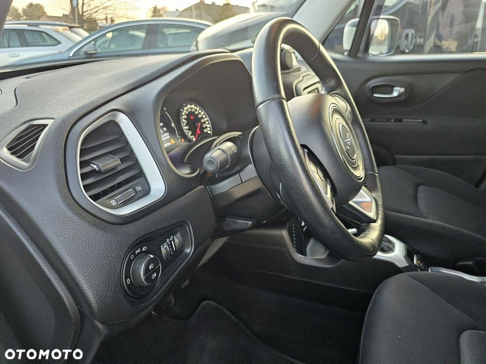 Jeep Renegade 1.4 MultiAir DSG Longitude - 19