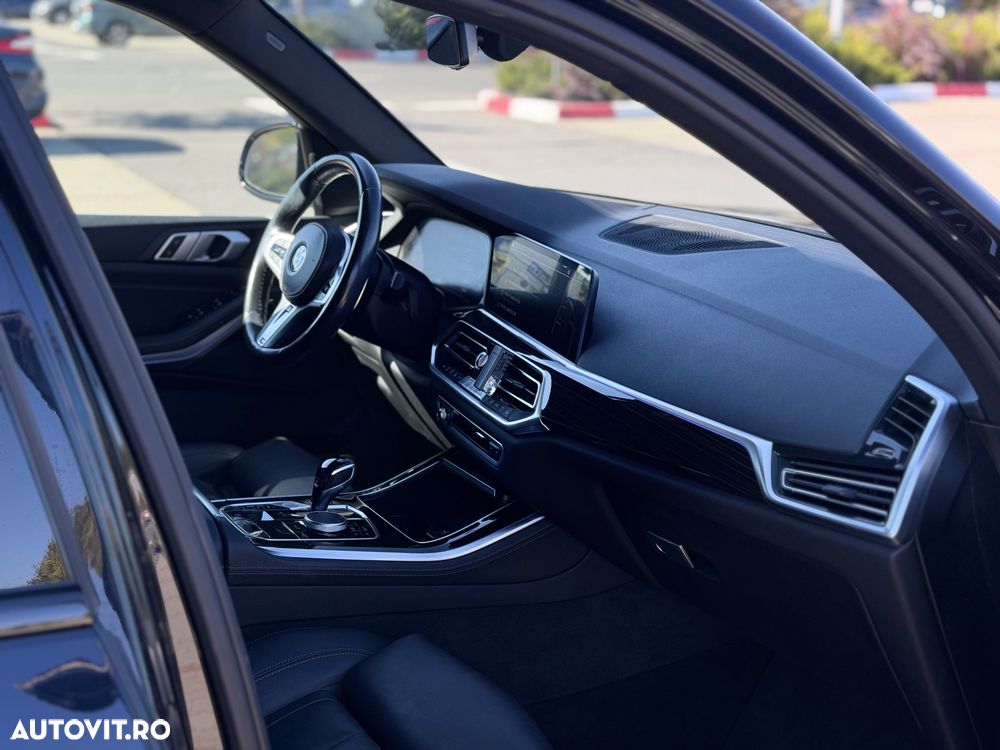 BMW X5 2019 — imagine 8