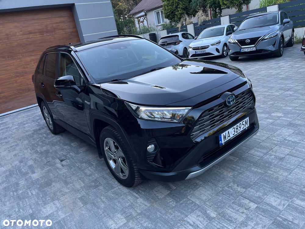 Toyota RAV4 - 8
