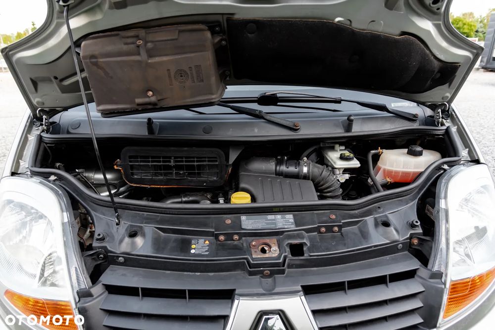 Renault Trafic Passenger L2H1 Expression - 35