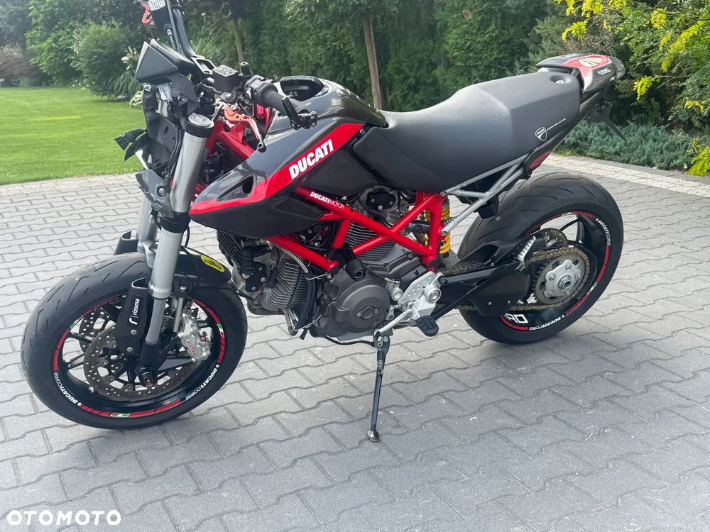 Ducati Hypermotard - 11
