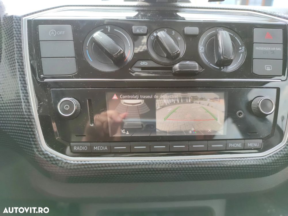 Volkswagen up! - 16