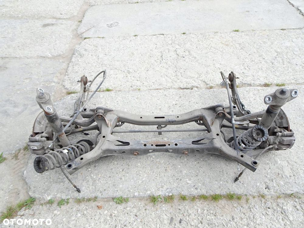 belka tył zawieszenie kpl. kia ceed iii 18-25 r. - 1