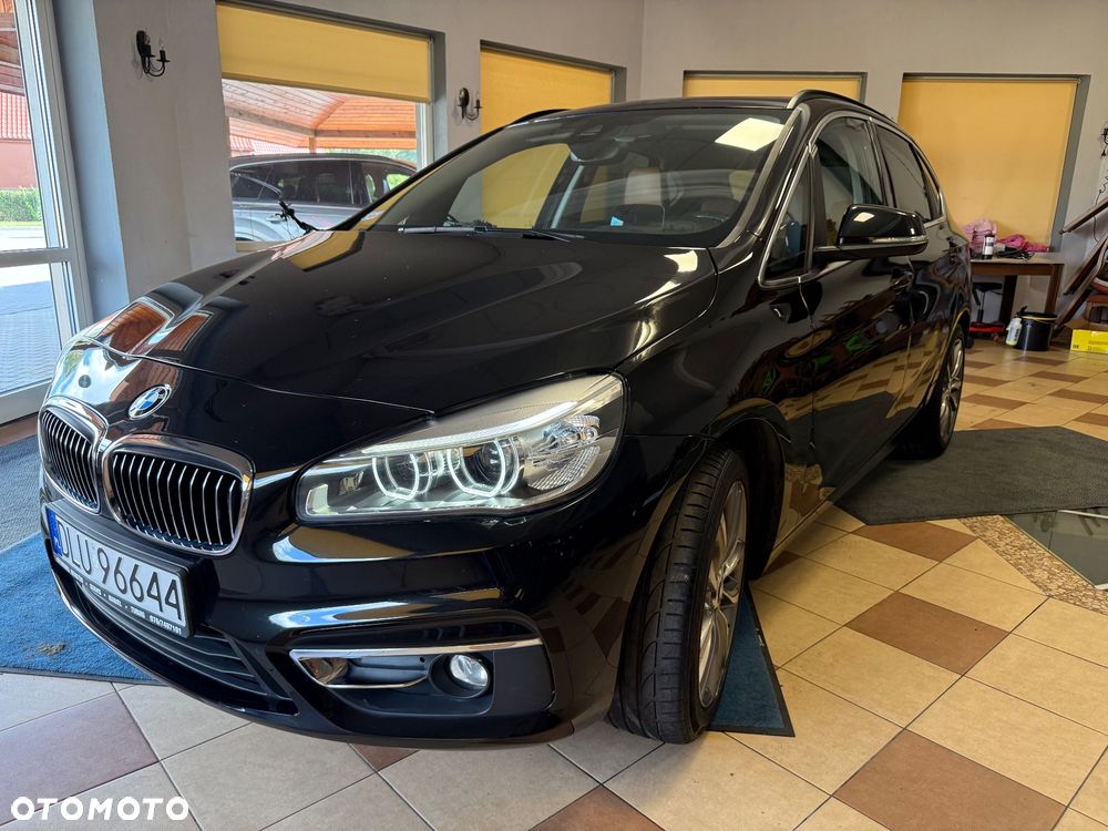 BMW Seria 2 220d xDrive Luxury Line sport - 4