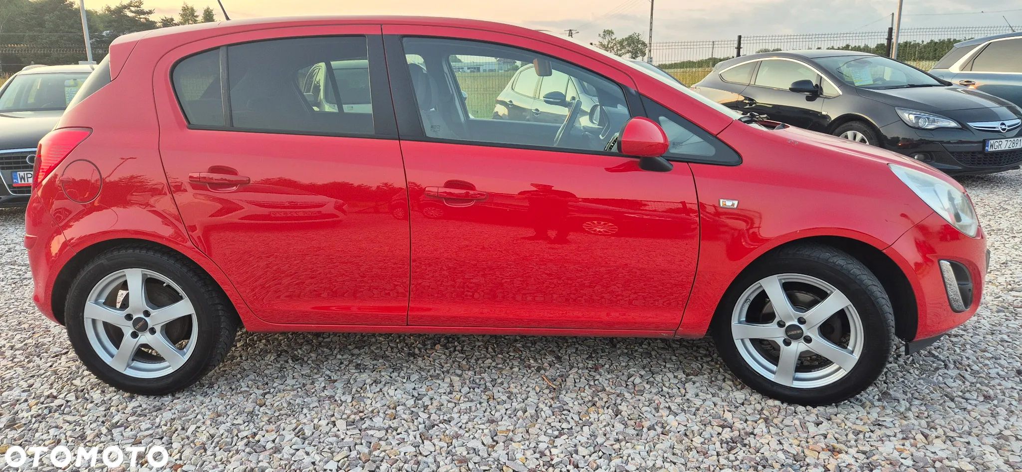 Opel Corsa 1.2 16V (ecoFLEX) Color Edition - 3