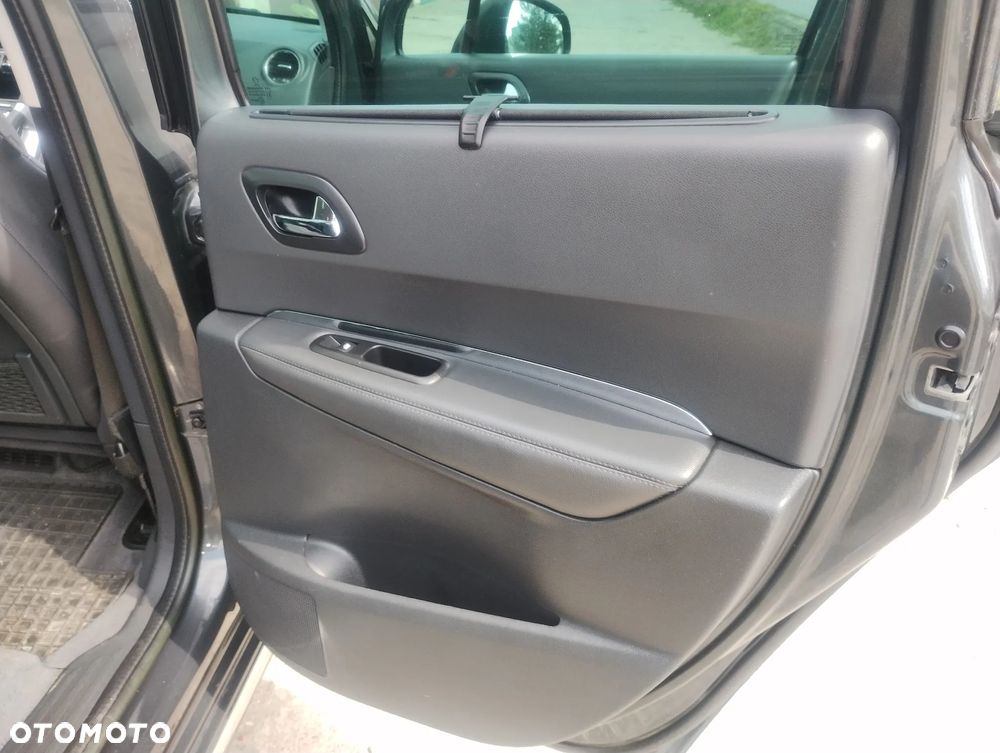 Peugeot 3008 HDi 115 Active - 20