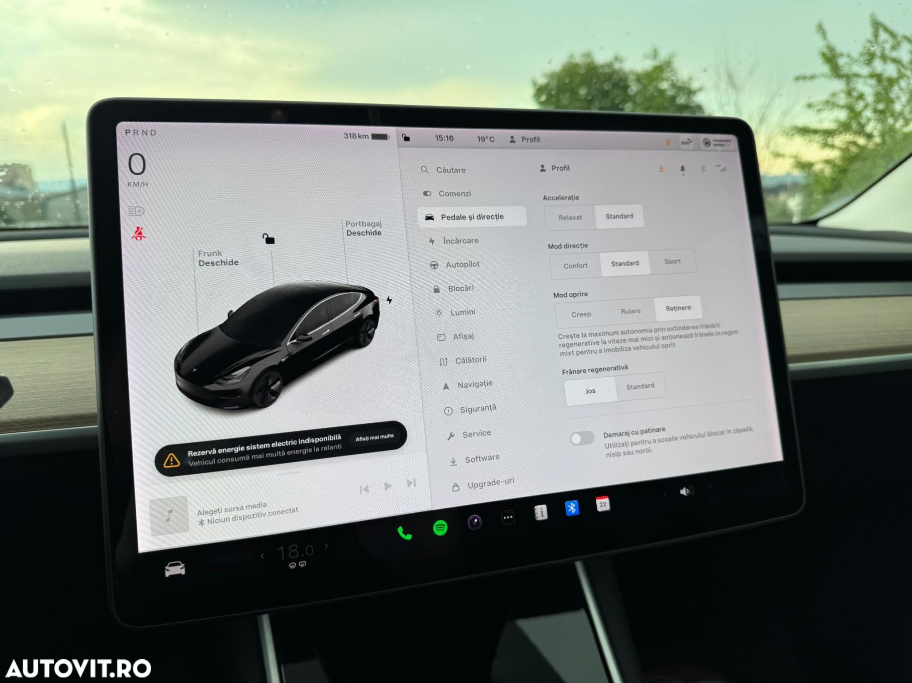 Tesla Model 3 - 13