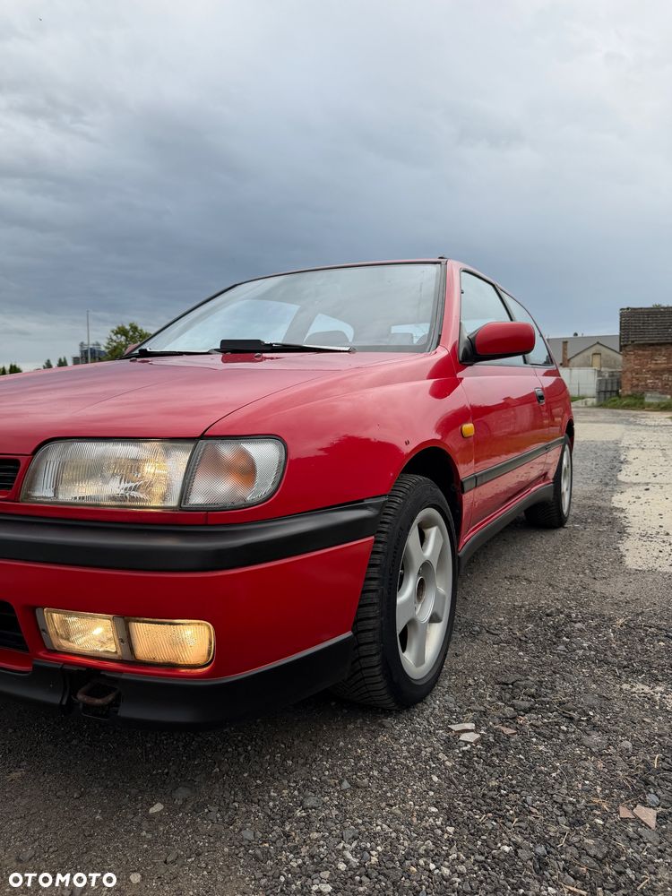 Nissan Sunny - 18