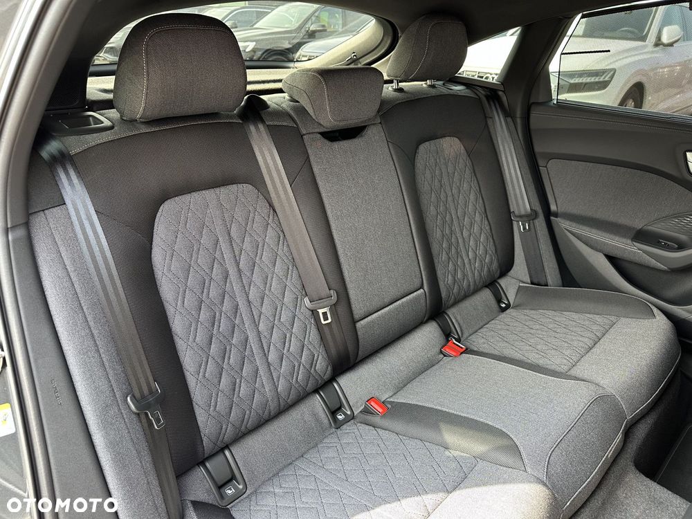 Audi A5 Limousine - 22