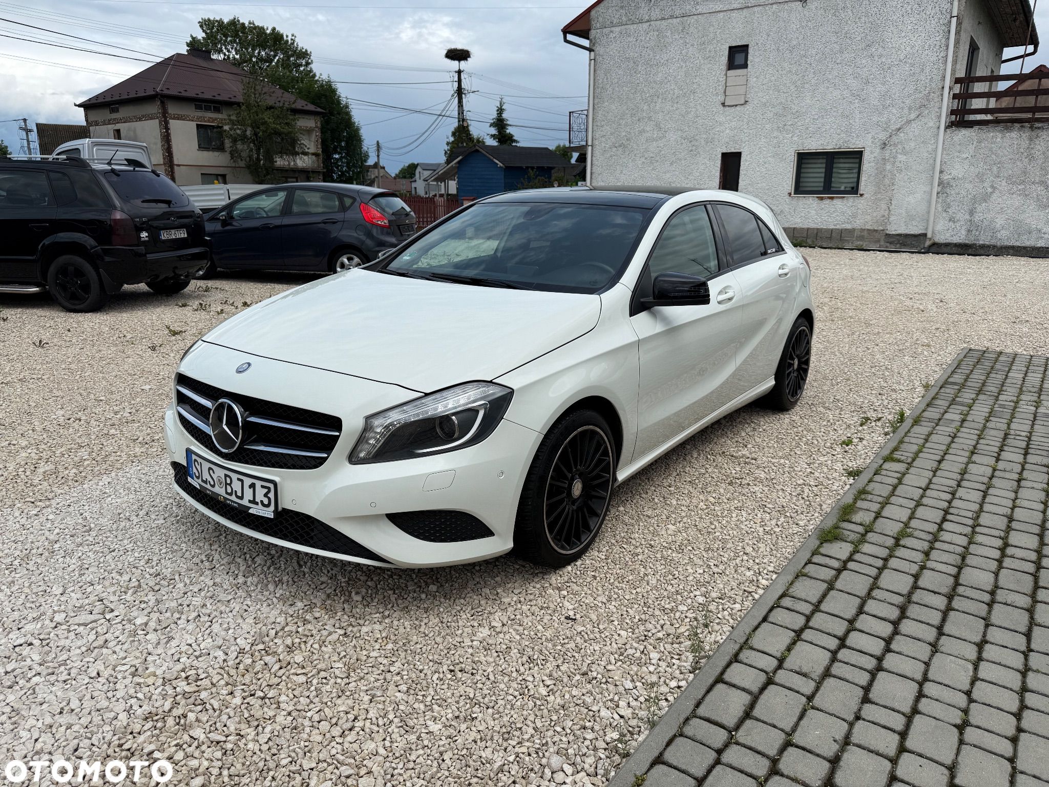 Mercedes-Benz Klasa A 200 (BlueEFFICIENCY) Urban - 1