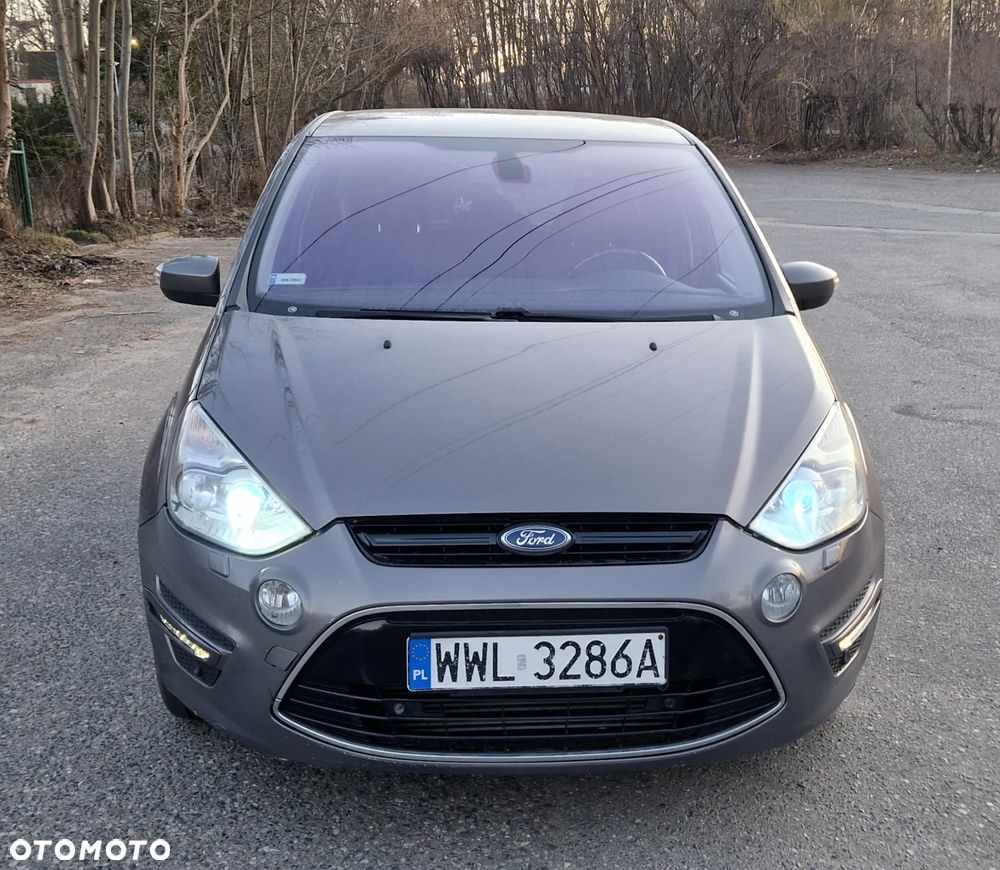 Ford S-Max 2.0 TDCi DPF Titanium - 15