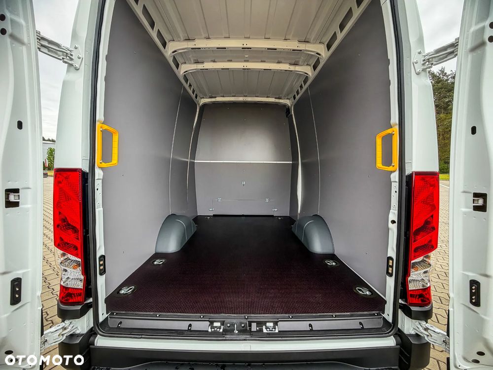 Iveco Daily 35S16HA8 V 2.3 Diesel 160KM MT6 Zabudowa Brygadowa CARPOL! - 36
