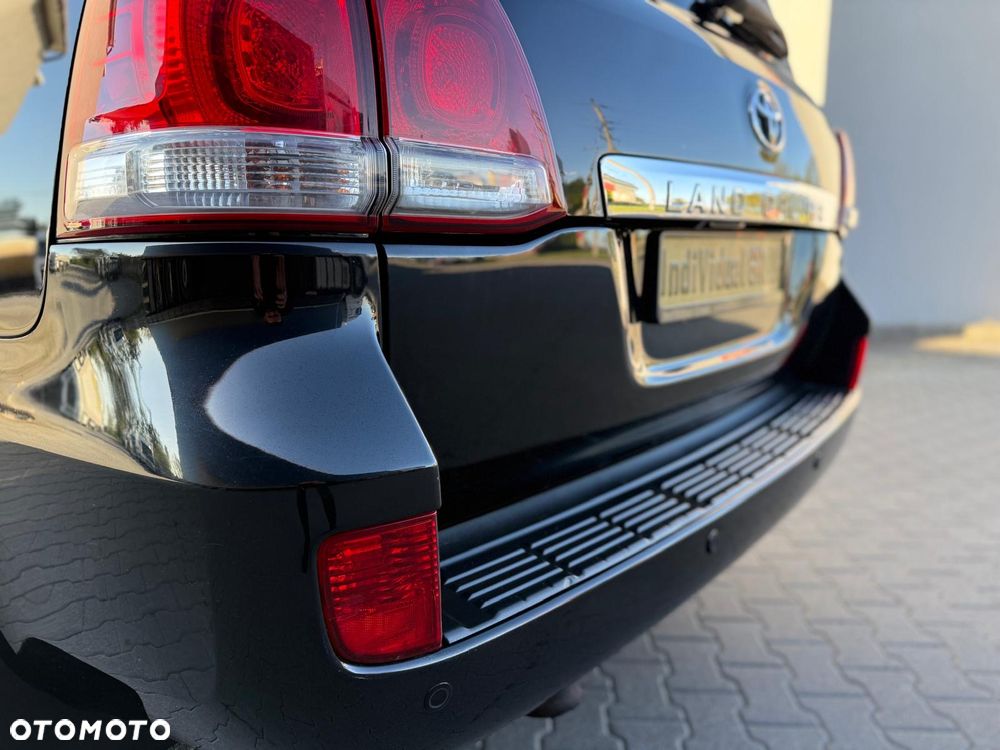 Toyota Land Cruiser LC 4.5 D-4D Prestige Platinium - 8