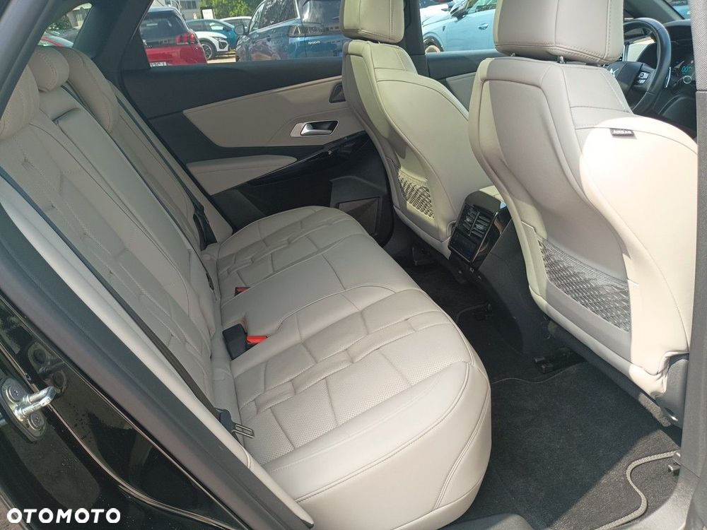 DS Automobiles DS 7 Crossback - 17