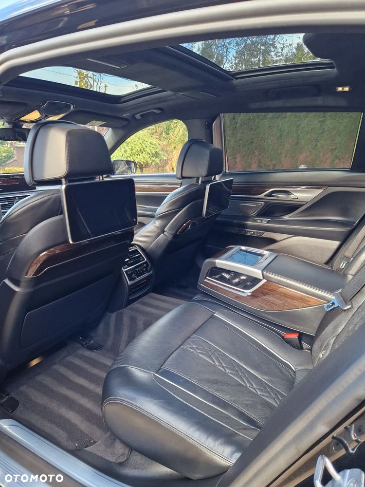 BMW Seria 7 750Ld xDrive - 10