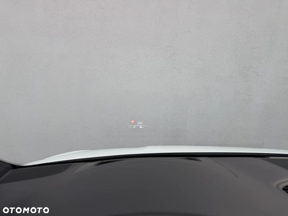 Porsche Cayenne - 28