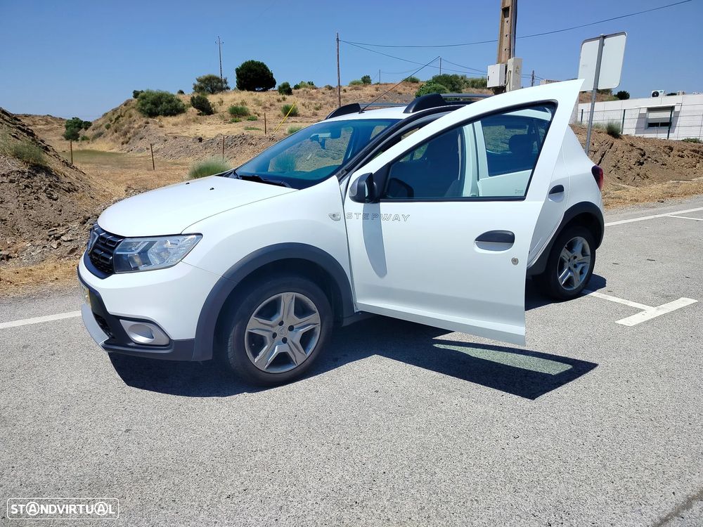 Dacia Sandero 1.5 dCi Stepway - 5