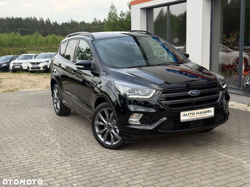 Ford Kuga - 4