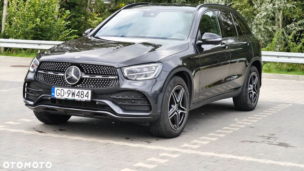 Mercedes-Benz GLC 220 d 4Matic 9G-TRONIC AMG Line