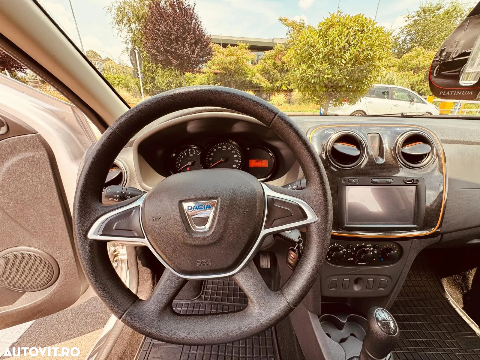 Dacia Logan MCV SCe 75 Laureate - 13