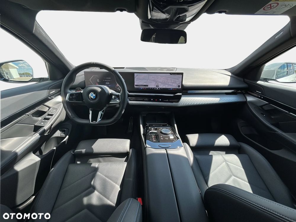 BMW Seria 5 - 12