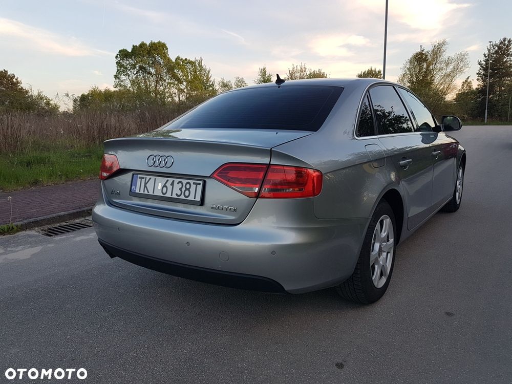 Audi A4 Limousine 2.0 TDI DPF Ambition - 8