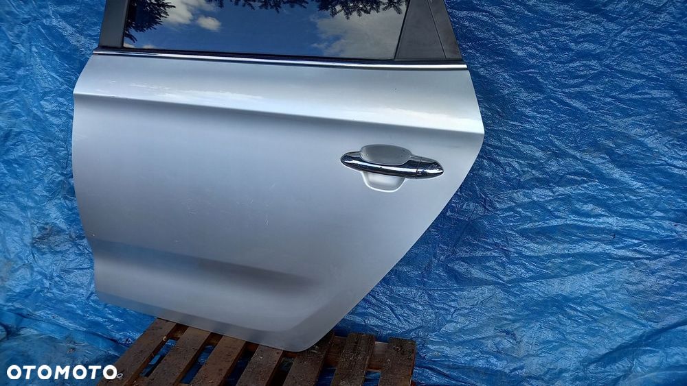 KIA CARENS IV DRZWI LEWY TYŁ LEWE TYLNE KOMPLETNE - 3