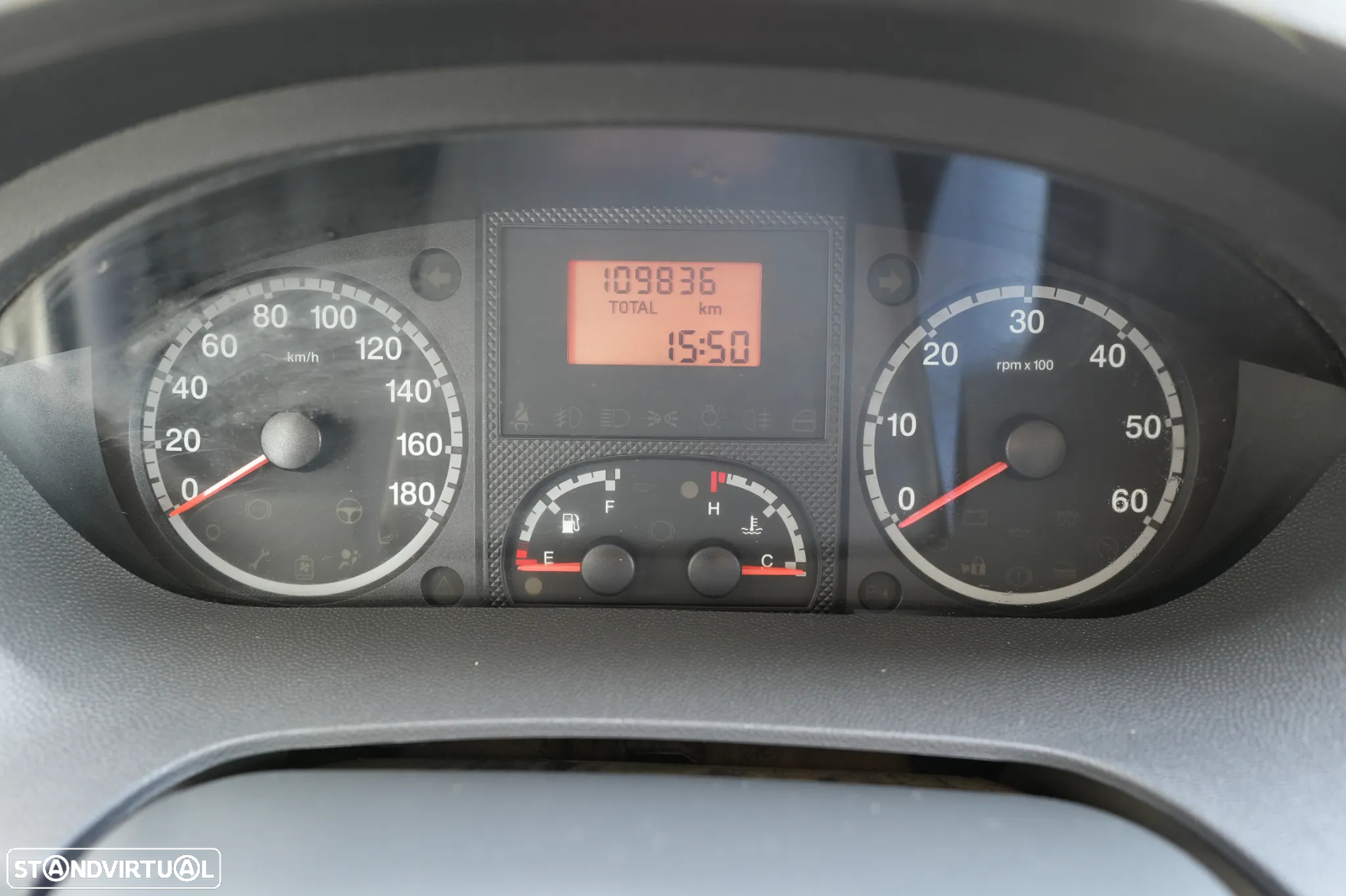 Peugeot Boxer Maxi Longa 2.2HDI 120cv L4H2 - 13
