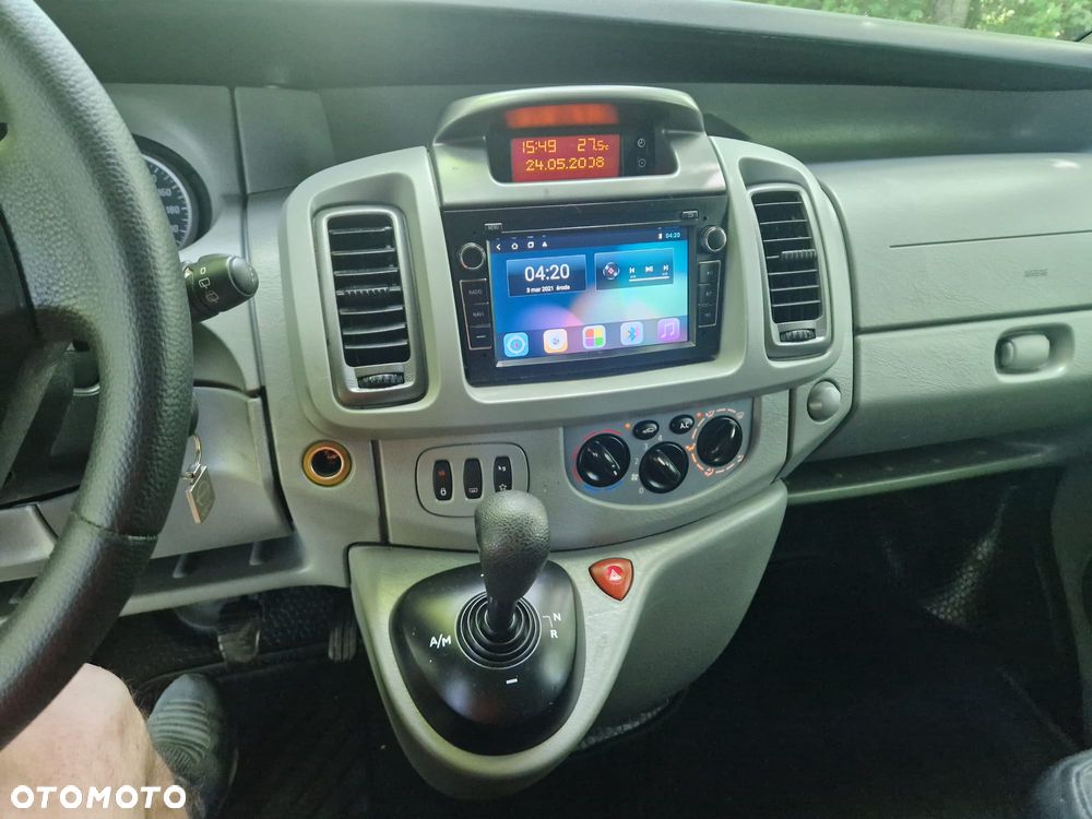 Opel Vivaro - 9