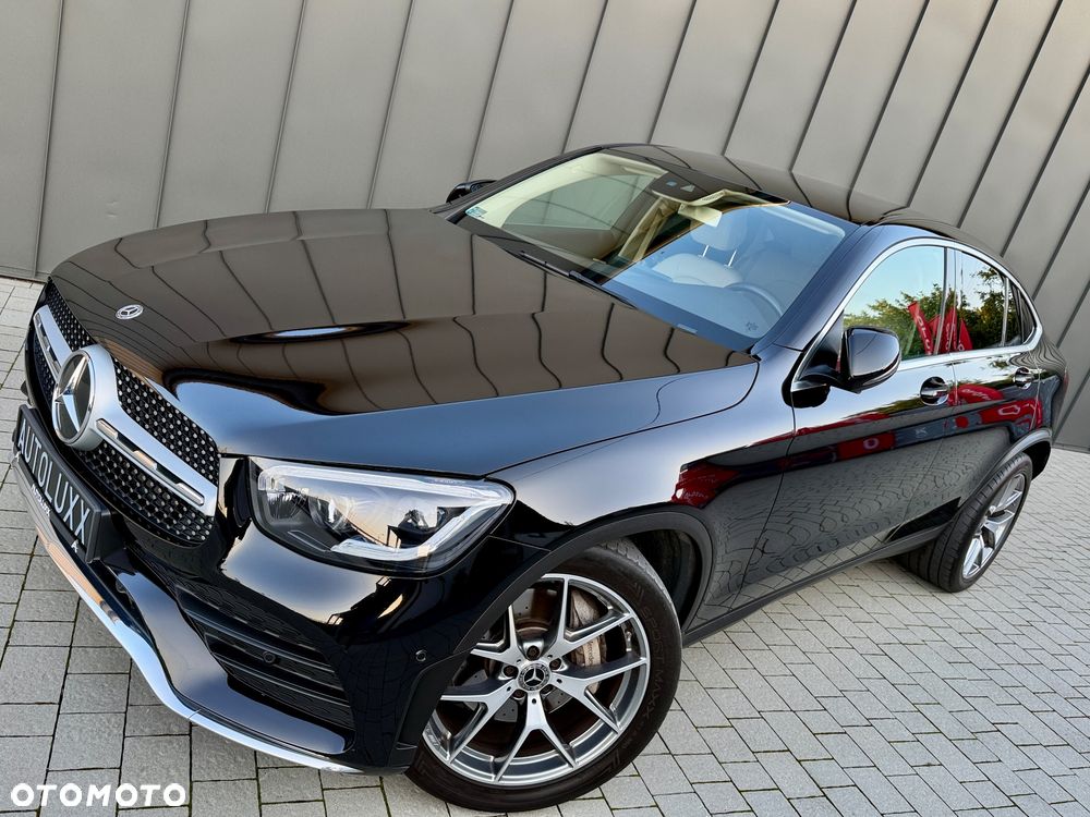 Mercedes-Benz GLC 200 4Matic 9G-TRONIC AMG Line Plus - 12