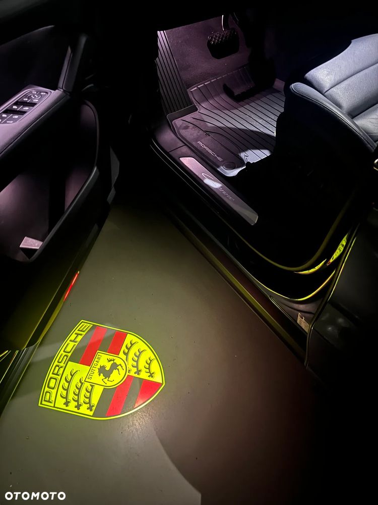Porsche Cayenne Standard - 10