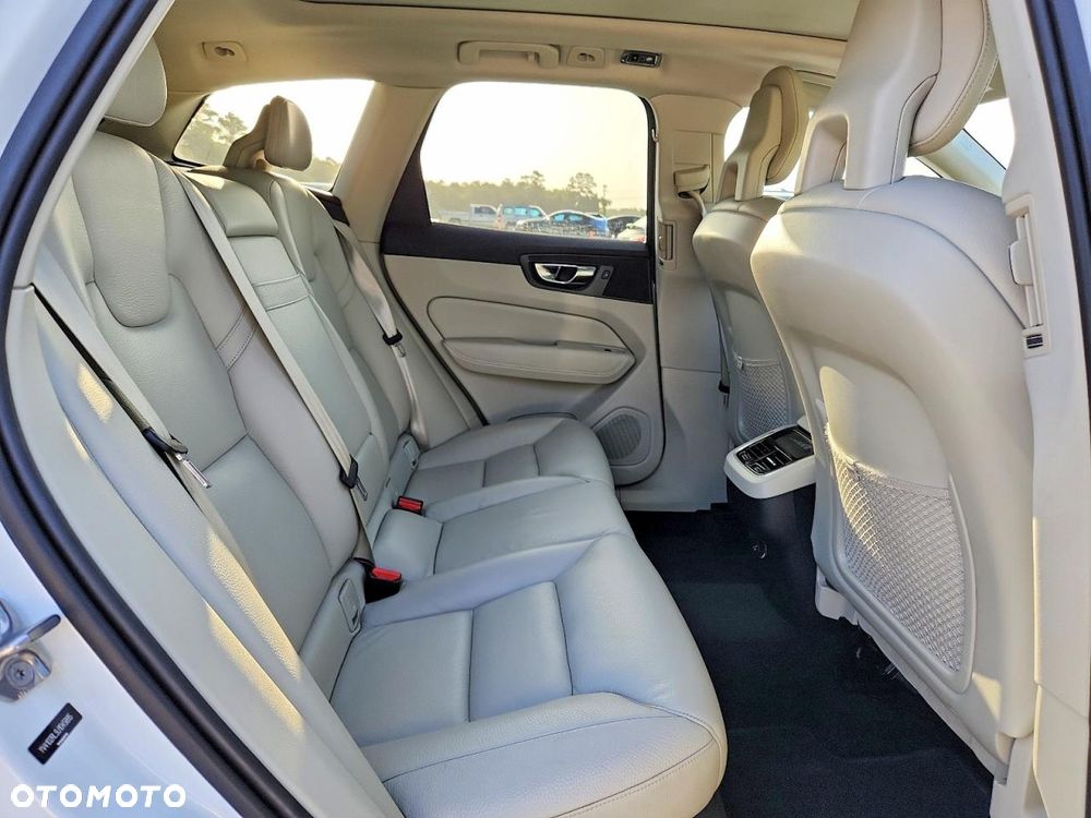 Volvo XC 60 T5 Geartronic Inscription - 10