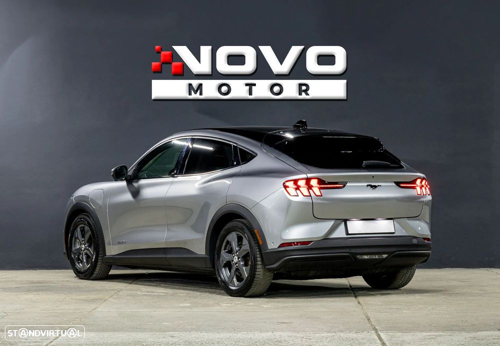 Ford Mustang Mach-E Standard - 4