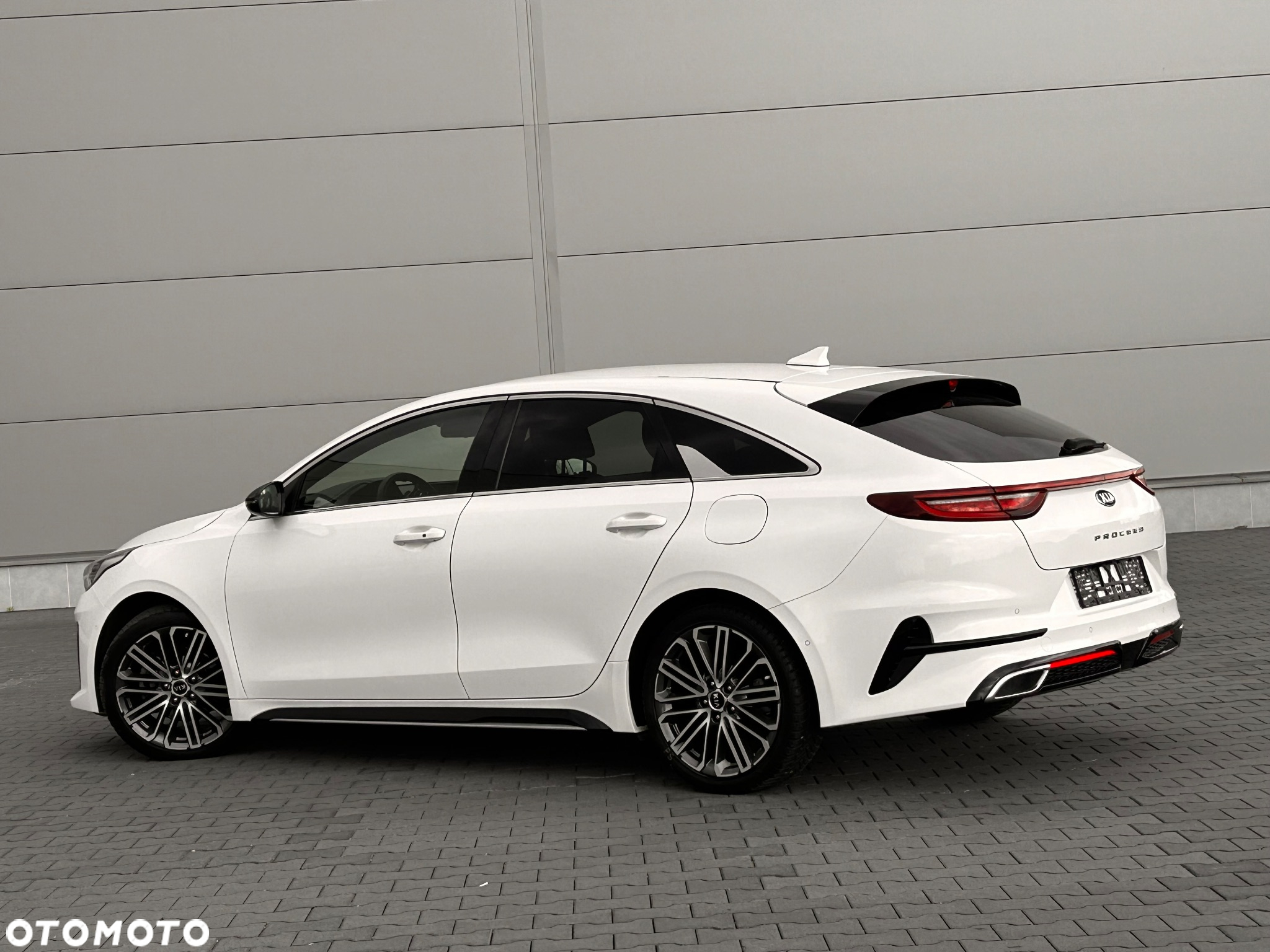 Kia ProCeed 1.6 CRDi DCT7 SCR GT LINE - 16