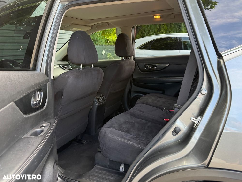 Nissan X-Trail 1.6 dCi ALL-MODE 4x4i N-Connecta - 16