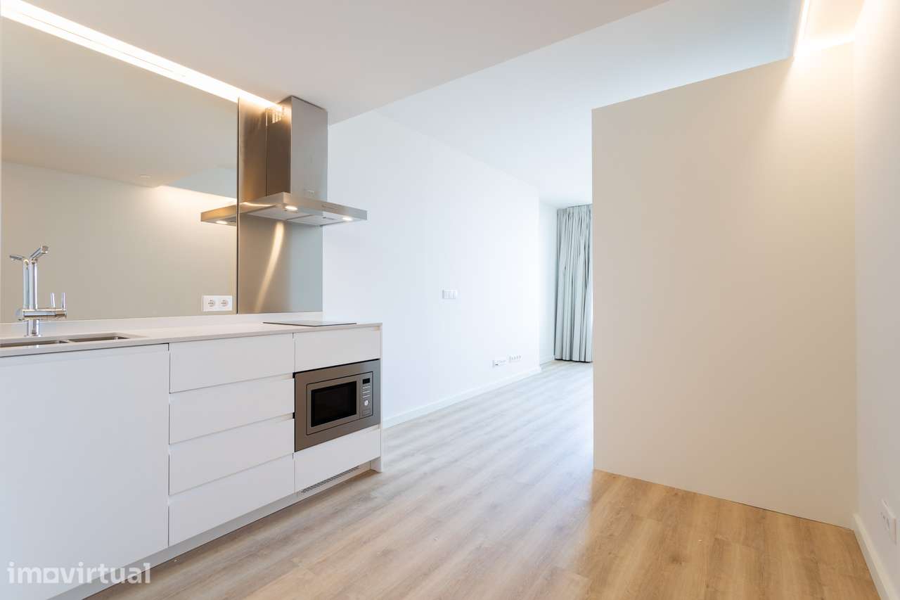 T0 Novo de 51 m² junto a Universidades, Hospital e Aeroporto | Elevado - Grande imagem: 3/19
