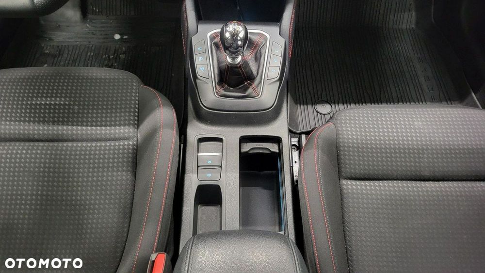 Ford Focus - 18