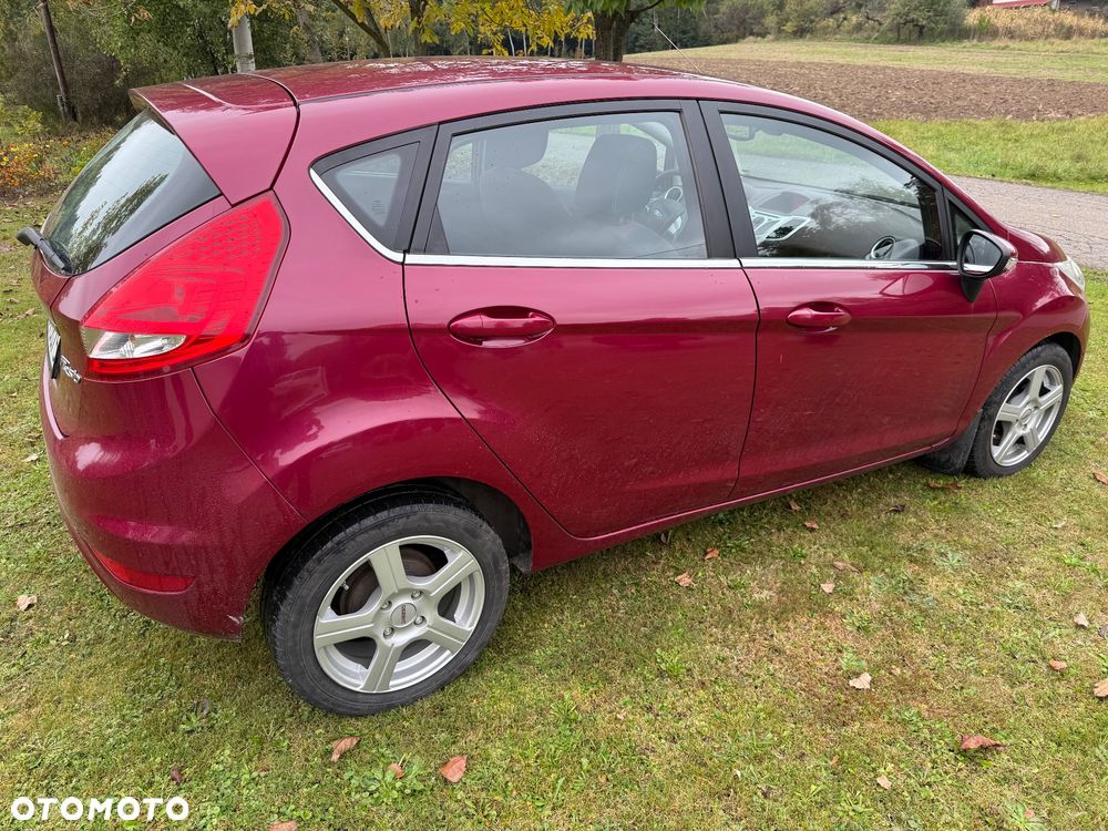 Ford Fiesta 1.25 Ghia EU5 - 3