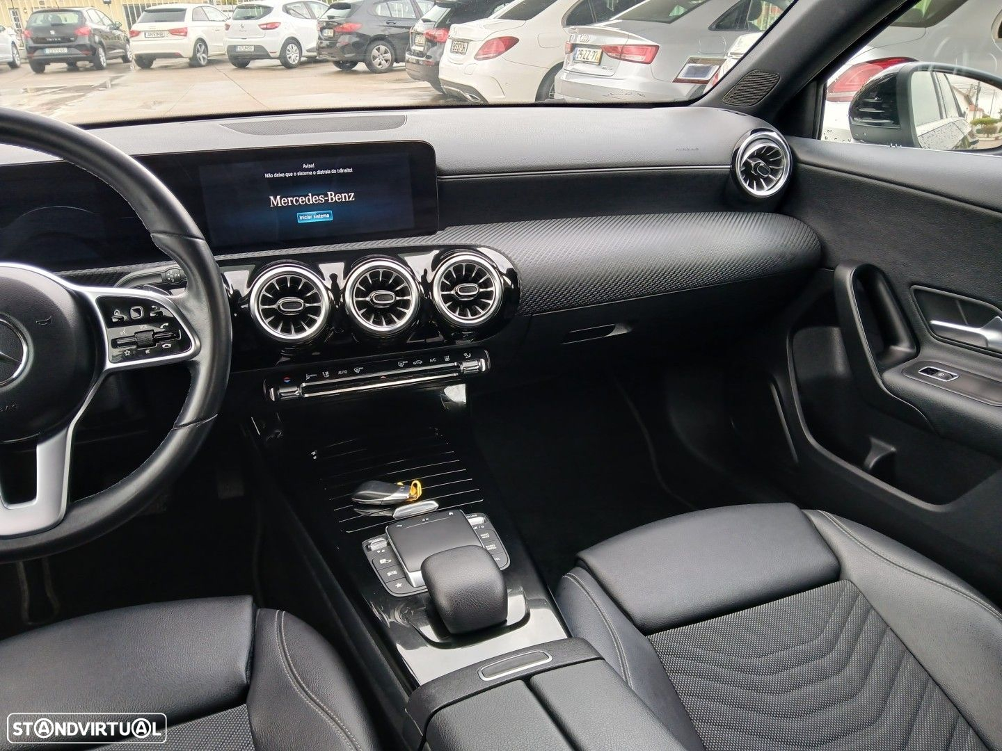 Mercedes-Benz A 250 e Style Plus - 13