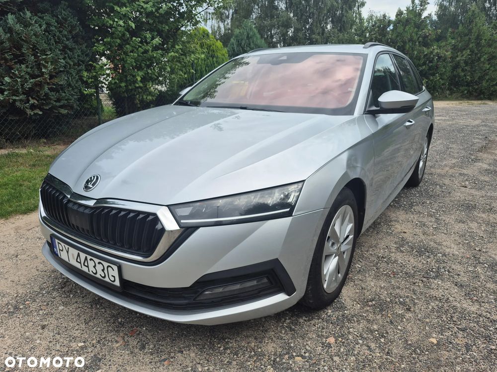 Skoda Octavia 2021 photo 3