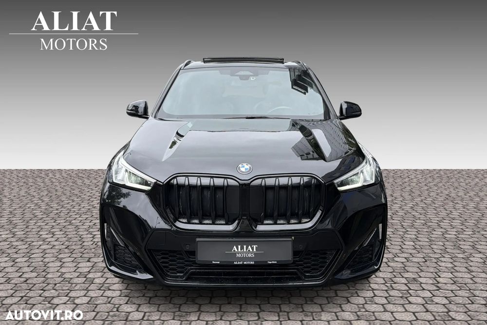 BMW X1 xDrive23i Aut. M Sportpaket - 4