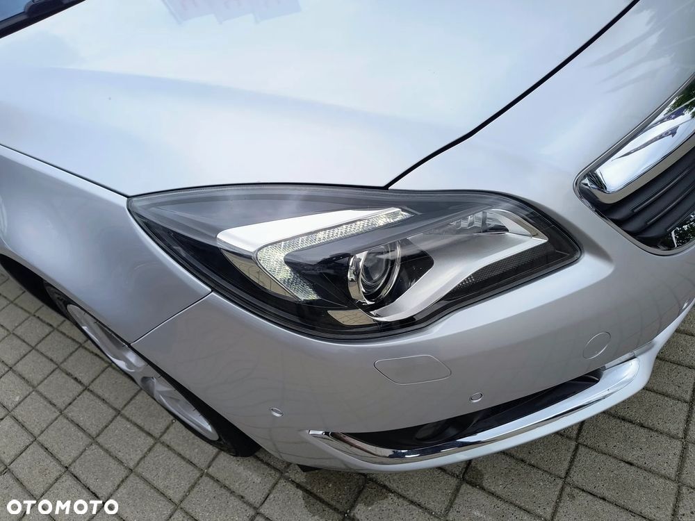 Opel Insignia 1.6 T Cosmo - 10