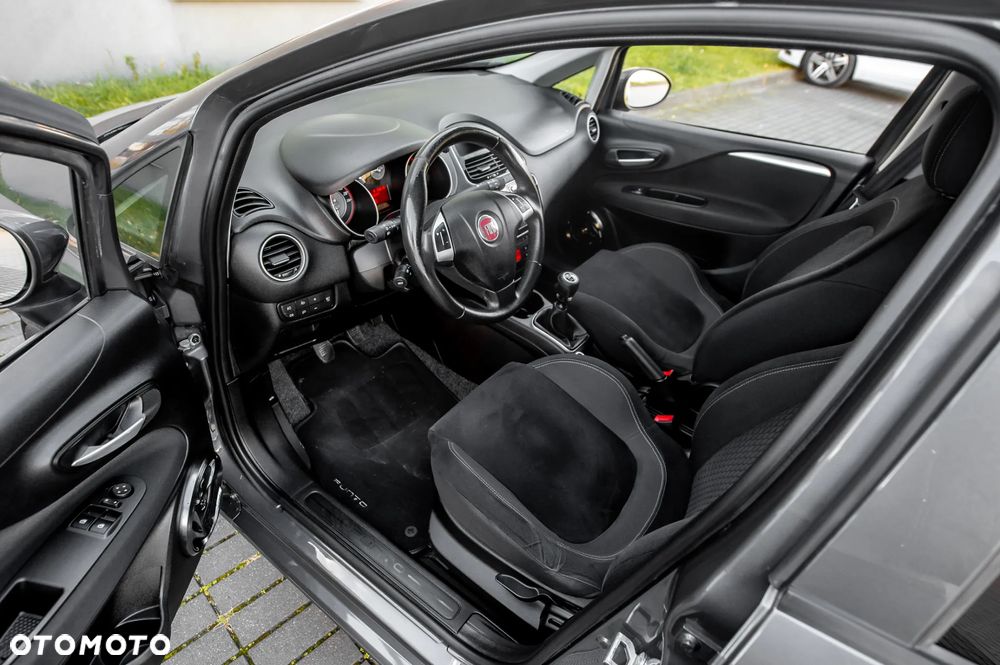 Fiat Punto 1.4 Easy Pakiet Easy Plus S&S - 6