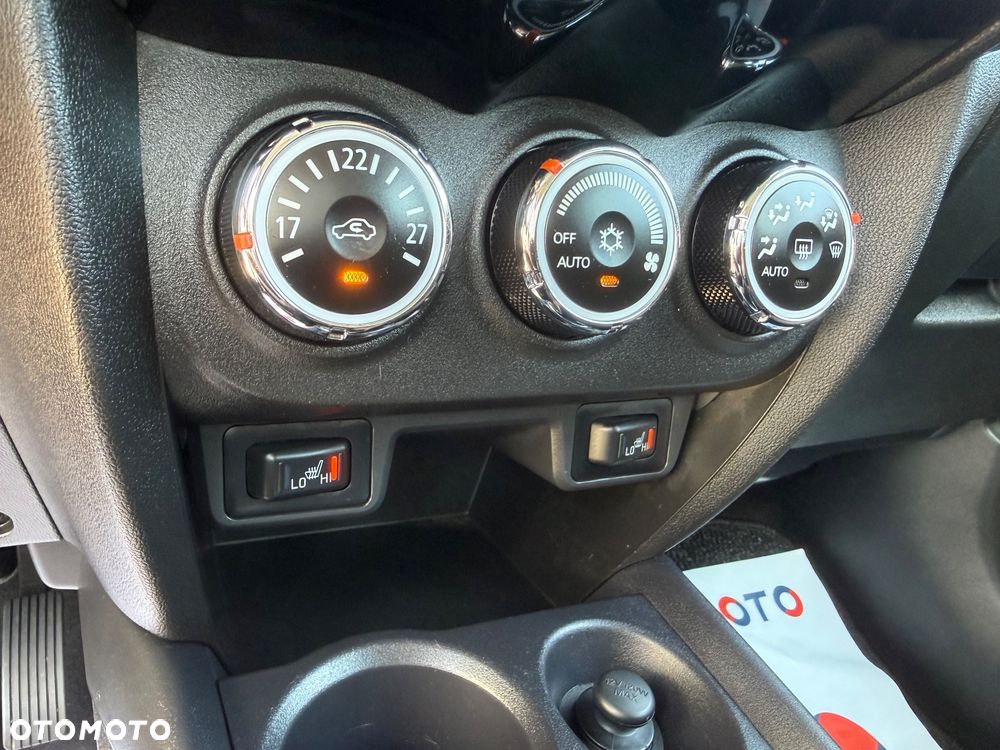 Mitsubishi ASX - 25